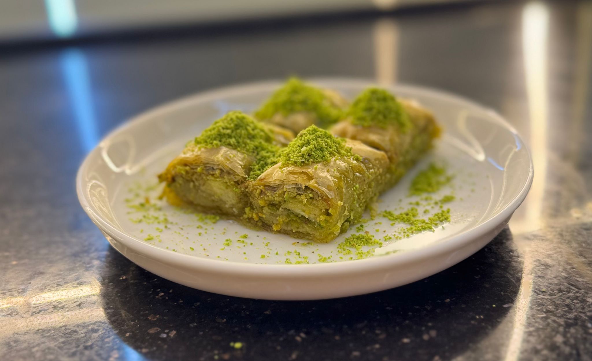 Pisachio Baklava Roll